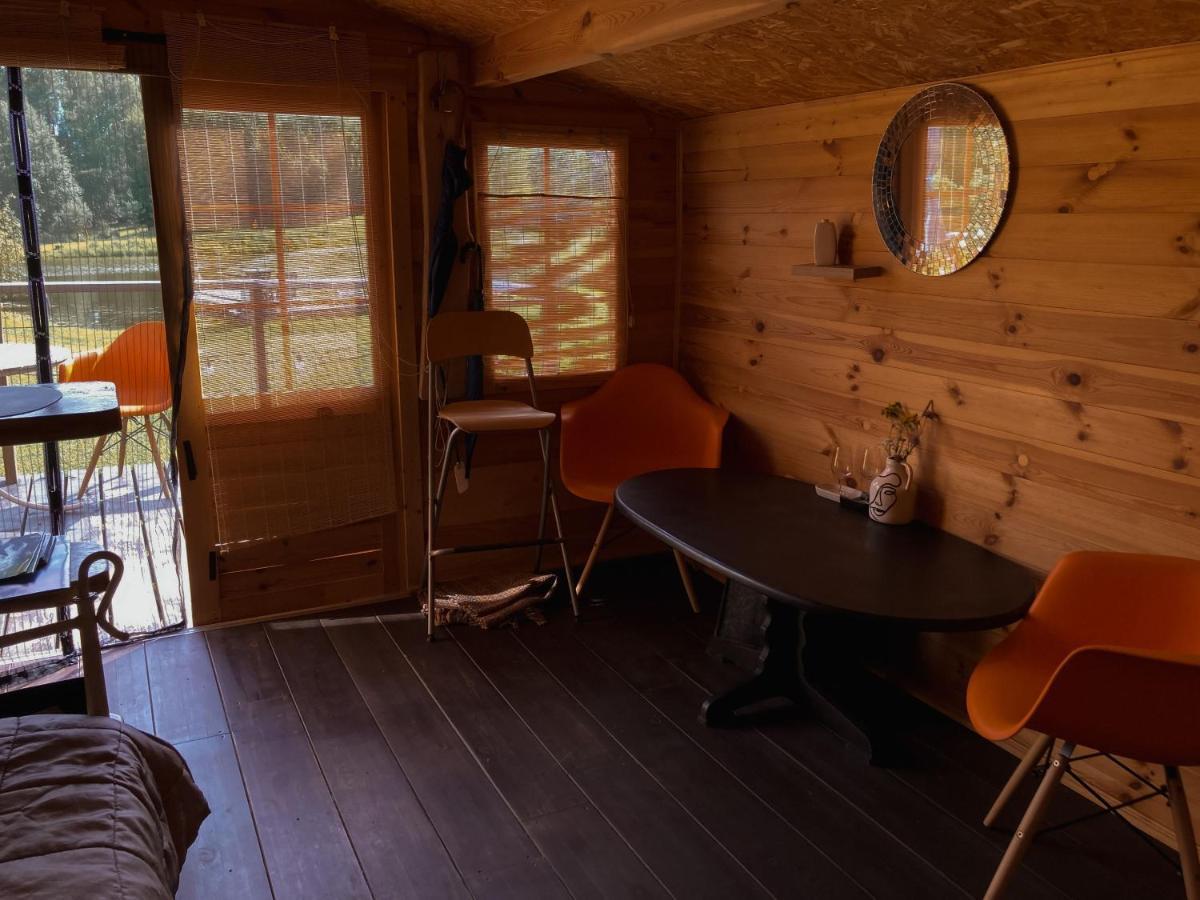 Starp Debesim Un Zemi Guest House Krāslava Екстериор снимка